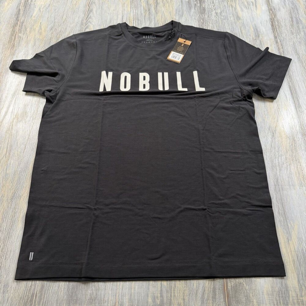 Nobull Large Shirt